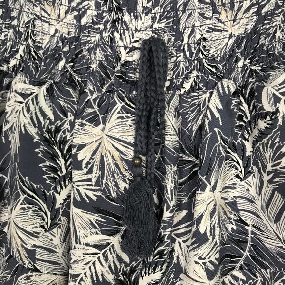 Rewash Shorts Womens Small Blue Floral Flutter‎ Loose Flowy Tropical Summer - Picture 4 of 13